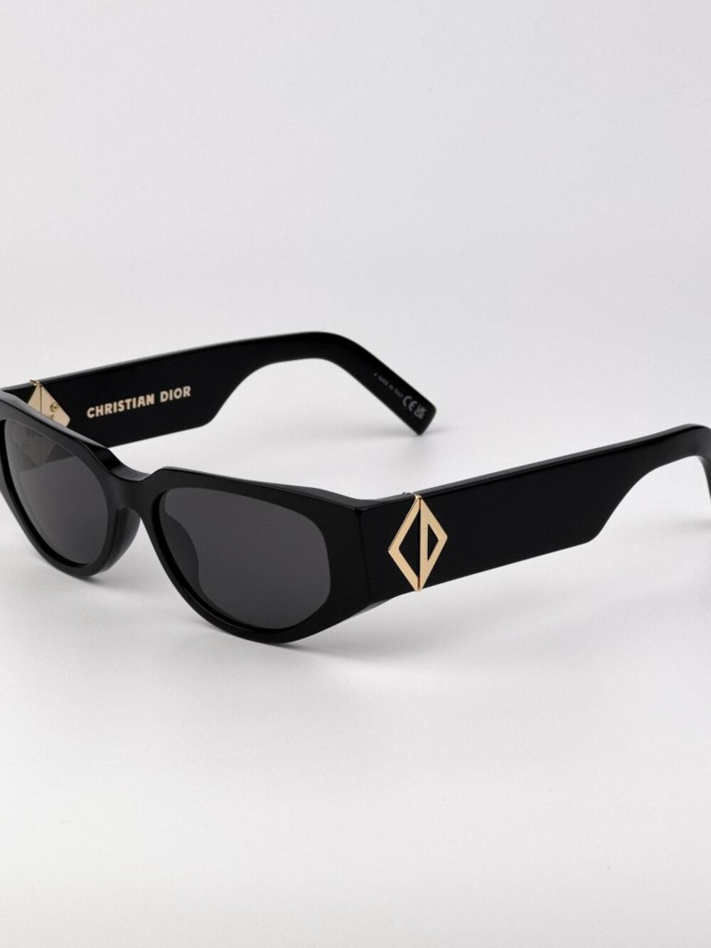 Dior CD Diamond S7I Sunglasses – Black Cat Eye with Grey Lenses (10A0) - Picture 4 of 12